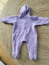 Schöner Engel-Wollanzug für