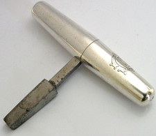 UNGEWÖHNLICHER STERLINGSILBER EISENBAHN KLAPPWAGEN SCHLÜSSEL VIKTORIANISCH ANTIK 1875