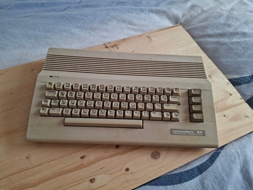 Commodore c64ii ii - c,