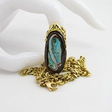 Kette und Anhänger mit