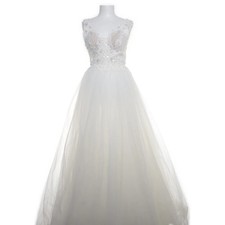 Le Papillon, Hochzeitskleid