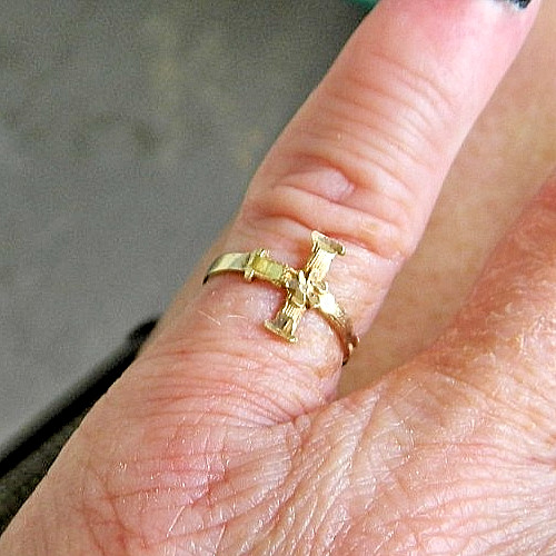 Sparkly 14k yellow - sparkly,