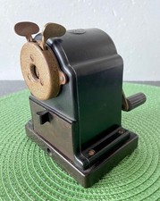 alte Spitzmaschine Bleistiftanspitzer FTE Modell 120, Bakelit Vintage DDR, DEKO