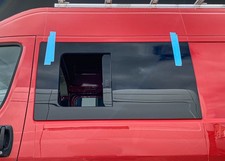 Schiebefenster Seitenscheibe