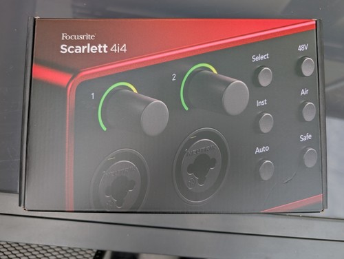 Focusrite scarlett 4i4 4th - focusrite,
