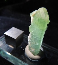 TOP zart grün-blauer