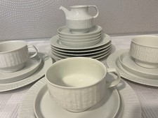 KPM Service Geschirr Borke Milchkännchen Tasse Teller Untertasse weiß