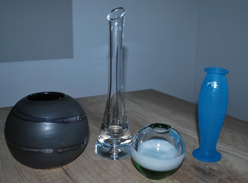 Konvolut vier vasen - vier, glas