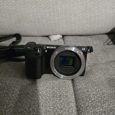 Sony Nex-5R HS Spiegellose Kamera Nude Gehäuse Displaybruch 