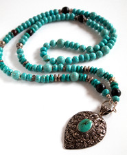 Lange Kette aus echten TÜRKIS