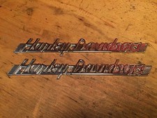 61774-51T TANKEMBLEME CHROM