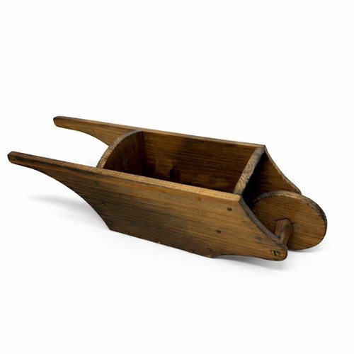 Vintage miniatur schubkarre - vintage,