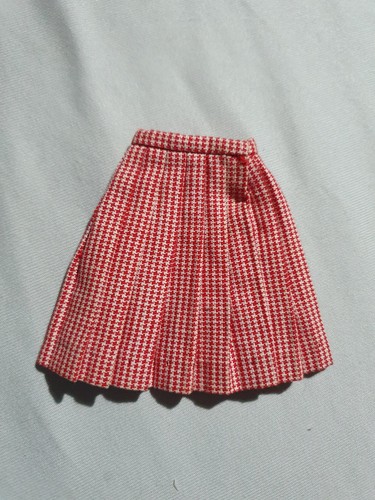 Rock skipper school girl - rock,