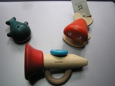 3 Musikinstrumente für Kinder, Kazoo, Klapper und Flöte v. Plan Toys