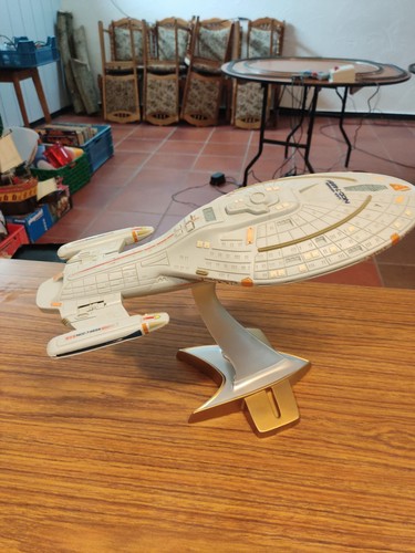 Star trek playmates s - star,