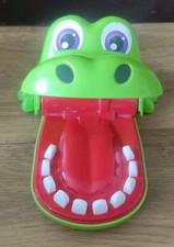 Hasbro Kroko Doc Geschicklichkeitsspiel Gesellschatfsspiel