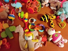 32 Teile Baby Spielzeug,Rasseln, Greiflinge, Spieluhr, Kontrast Spielzeug und...