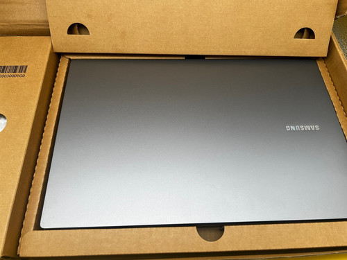 Samsung galaxy book4 - samsung,