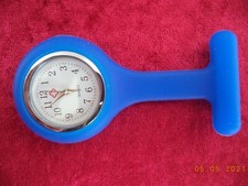 Schwesternuhr Silikon blau Anhängeuhr NEU Krankenschwester Sanitäter Pfleger