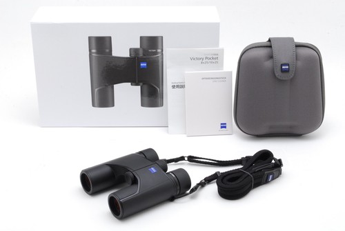 Fast neuwertig box - in, zeiss