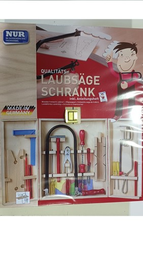 Laubsägeschrank