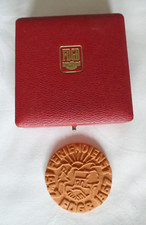 Seltene alte Porzellan