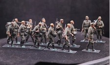 Deutsche soldaten Marsch Militär WWII Figuren 1:35 Bemalt Diorama