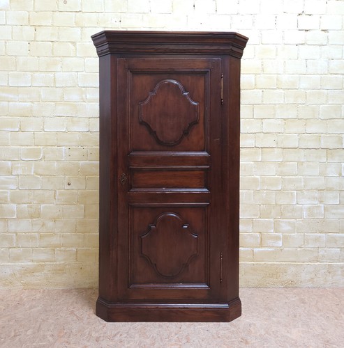 Antik eckschrank restauriert - antik!,