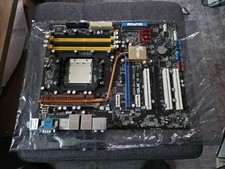 ASUS M2N-SLI Deluxe Mainboard