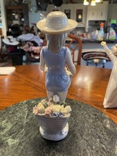 Lladro 'My Flowers' #1284