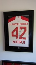 FC Bayern München ORIGINAL Trikotrahmen 42 MUSIALA  gerahmt limitiert NEUWERTIG