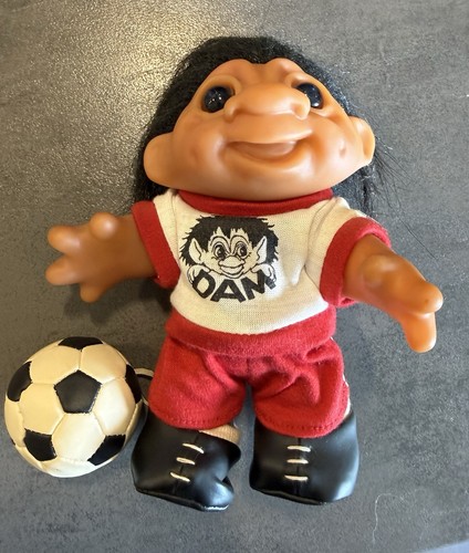 Original dam troll - dam,