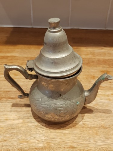 Vintage teekanne metall - vintage,