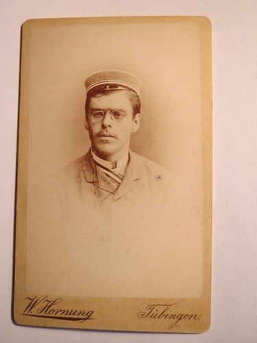 Tübingen student mit mütze - tübingen,