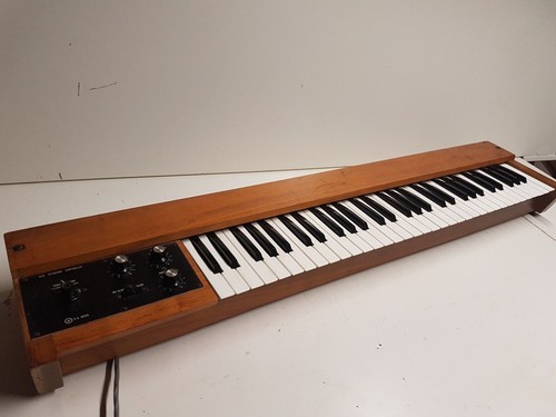 Moog synthesizer keyboard - moog,