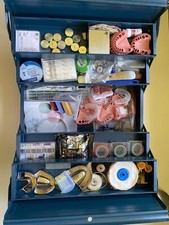 Zahnmedizin Vorklinikkoffer (bei Bedarf mit Wachsmesser und KaVo Winkelstück) 