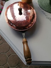 Ovale Kupferpfanne mit Deckel