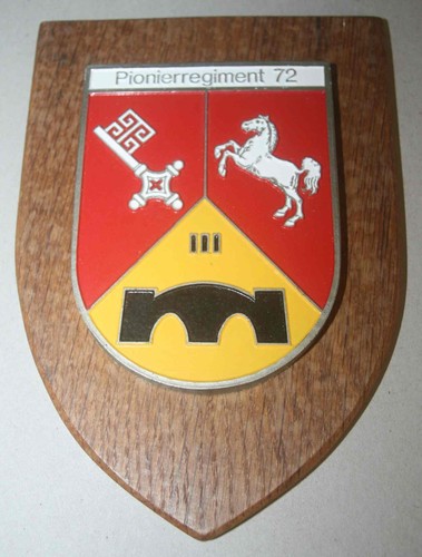 Holztafel mit wappen - holztafel,