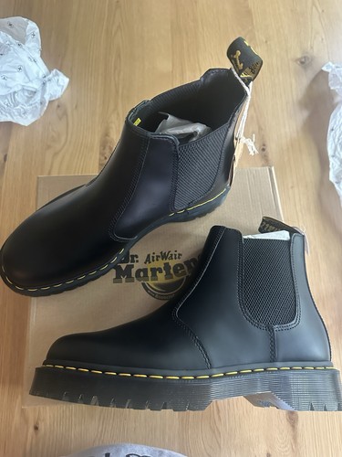 Martens air wair boots - dr.,