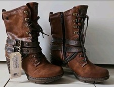 NEU Mustang Stiefel