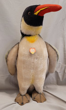 Steiff Pinguin Peggy, Knopf