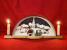 ERZGEBIRGE, KLAUS KOLBE, SCHWIBBOGEN MIT WEIHNACHTSMANN U EL. BELEUCHTUNG, NEUWE