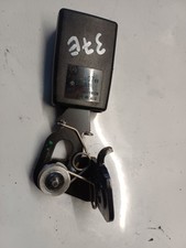 37E* Mercedes Benz MB E-Klasse W211 Gurtschloss Schloss hinten links A2118600769