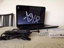 Sony Vaio SVE 17,3 Zoll * Intel ®™ i7 /Radion ~ Grafik/RAM~12GB /500GB~SSD *