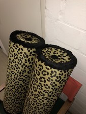 2 St. Fell-Kissen aus Villen-Auflösung, Leder Pelz 68x22 cm purer Luxus