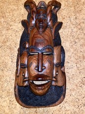 Afrikanische Ritualmaske mit