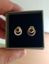 1 Paar CEM Ohrstecker aus Titan, bicolor, Kreise, Durchmesser ca. 9mm getragen