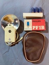 Blitzgerät Marke "VB", antik mit Blitzlampen "PF1B" mit Tasche