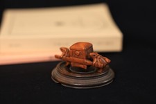 Antikes, signiertes japanisches Netsuke – Szene Die Rattenhochzeit