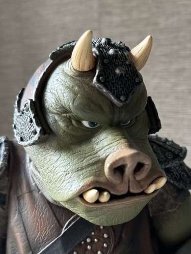 Gamorrean guard statue - 1:5,
